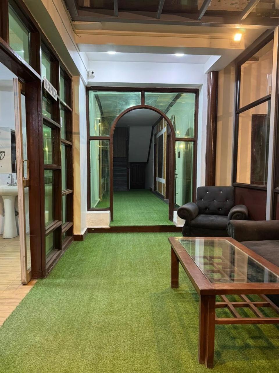 Hotel The Casa Srīnagar Dış mekan fotoğraf